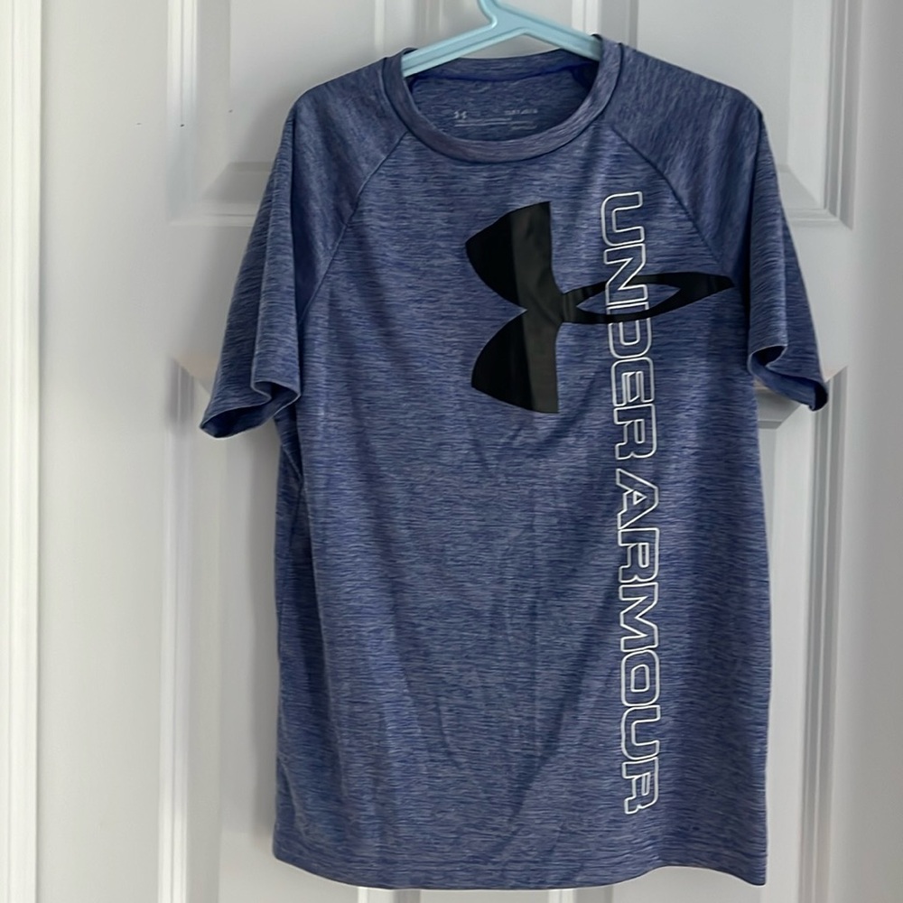 Under Armour Short sleeve logo